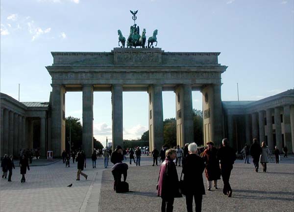 周女士在德国柏林，国际婚姻，海外生活